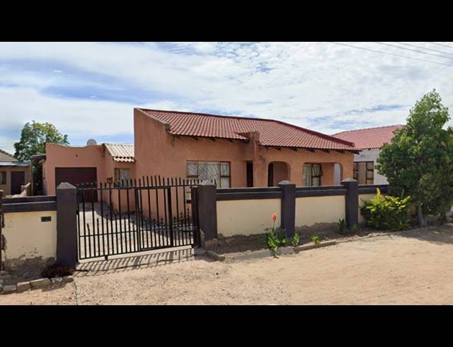 3 BEDROOM HOUSE FOR SALE IN SESHEGO A